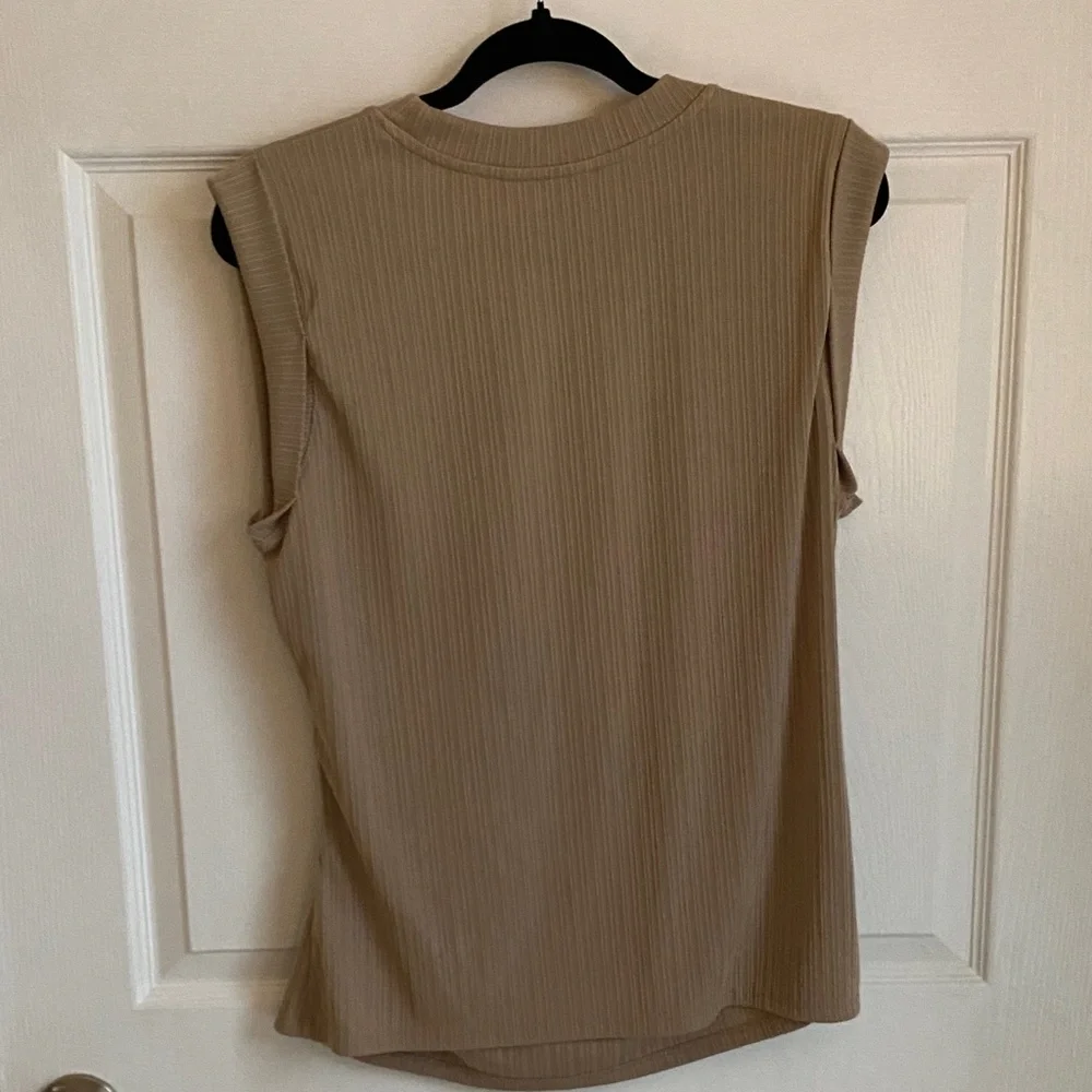 Nine West Tan Ribbed Sleeveless Tank XL - Picture 6 of 6